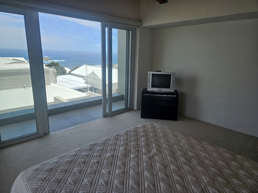 3 Bedroom Property for Sale in Bakoven Western Cape